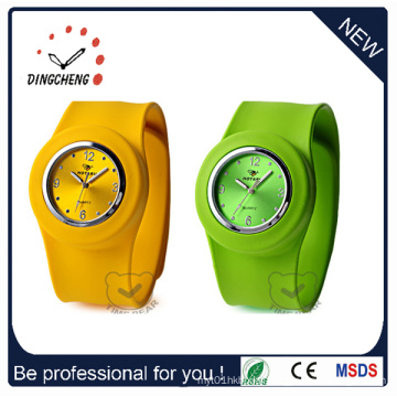 2015 Fashion Round Slap Watch Wrist Watch (DC-927)